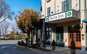 River Inn Of Harbor Town